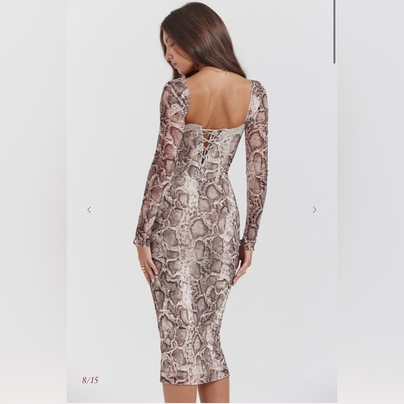 SERAPHINA
Snake Print Corset Dress - Picture 5 of 10